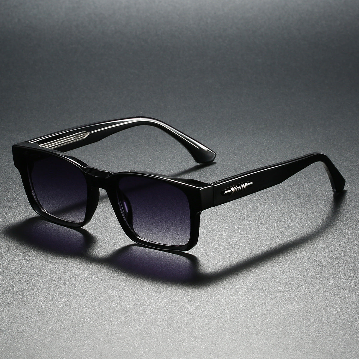 WRAITH – Men’s Polarized Two-Tone Square Sunglasses